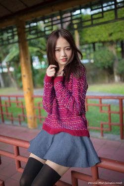 25岁女高中生